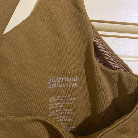 GIRLFRIEND COLLEGE sports bra Small - Picture 3 of 3